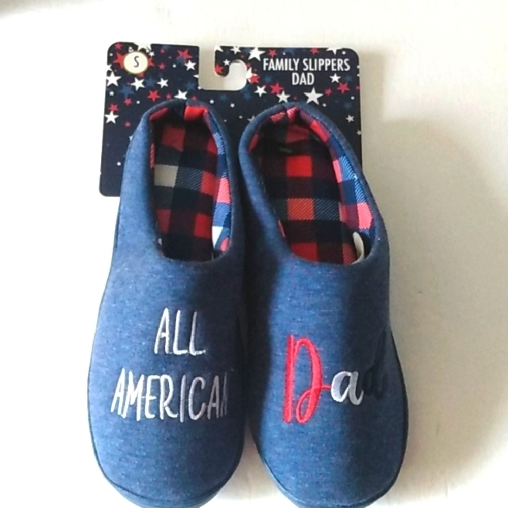 ALL AMERICAN DAD MEMORY FOAM SLIPPERS SIZE 7-8  SMALL NWT